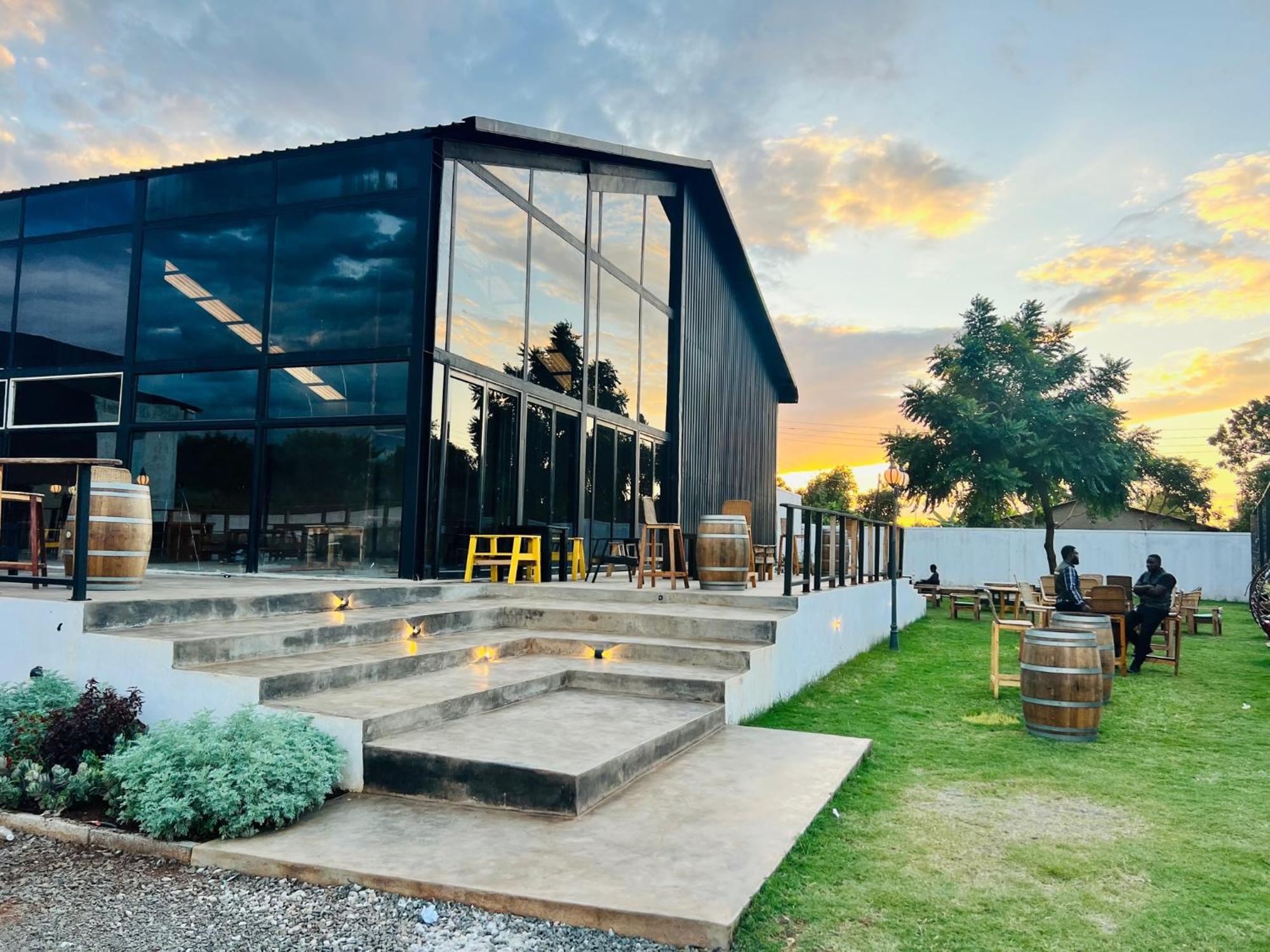 The Shed Venue & Boutique Hotel Lilongwe Exterior photo