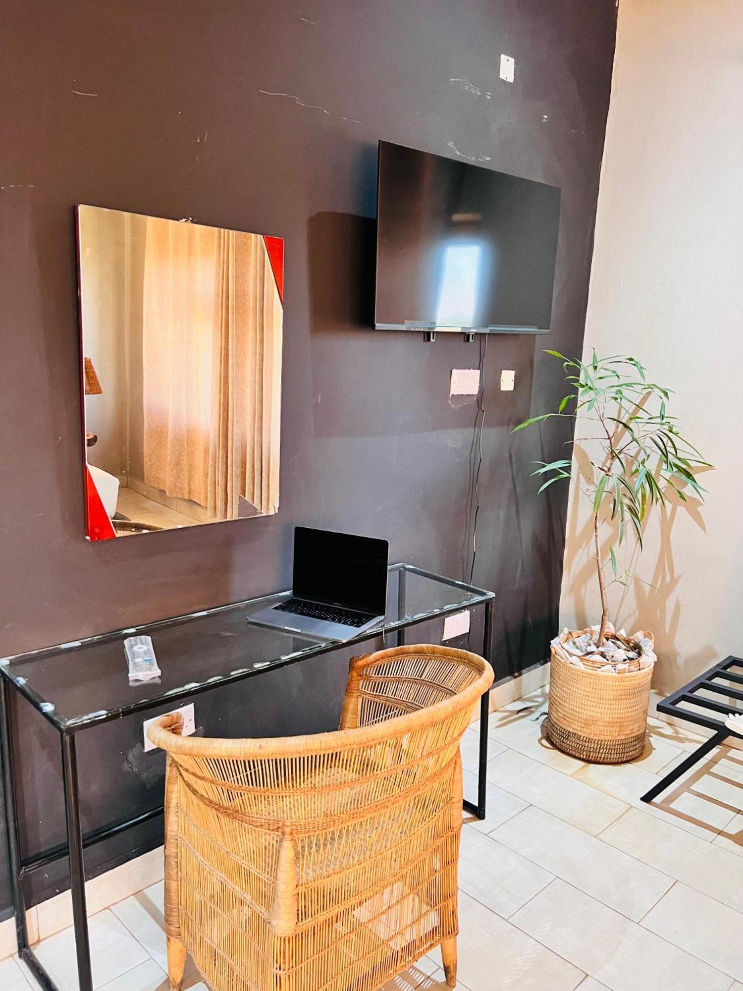 The Shed Venue & Boutique Hotel Lilongwe Exterior photo